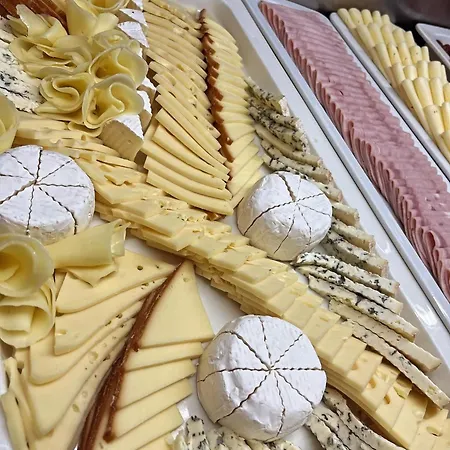 فندق Wellness Astra