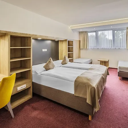 Wellness Astra فندق Špindlerŭv Mlýn