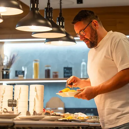 Wellness Astra Szálloda 4*