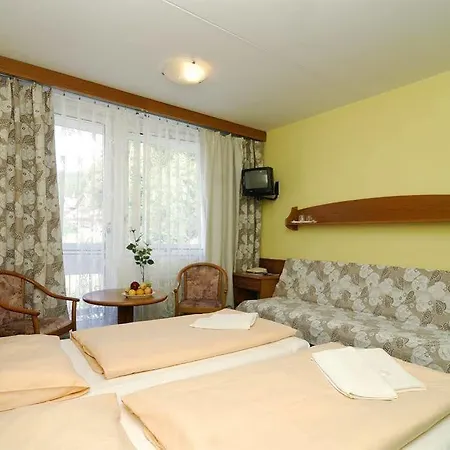 فندق Wellness Astra