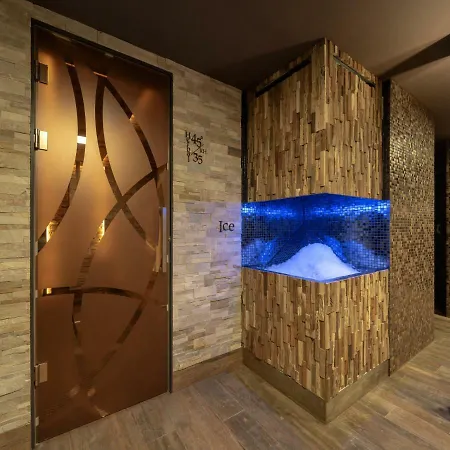 Wellness Astra 4* Špindlerŭv Mlýn