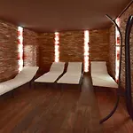 Готель Wellness Astra 4*