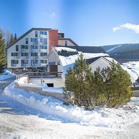 Wellness Astra فندق Špindlerŭv Mlýn