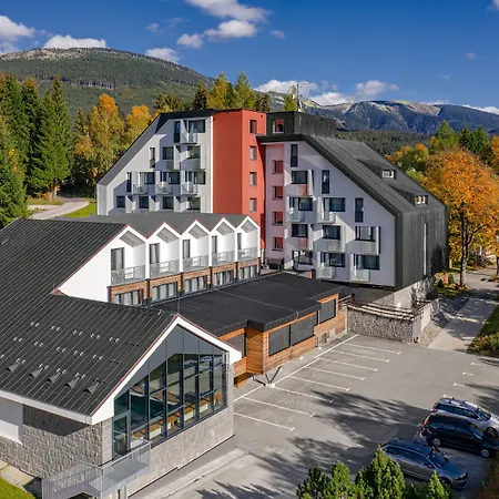 Wellness Astra فندق Špindlerŭv Mlýn